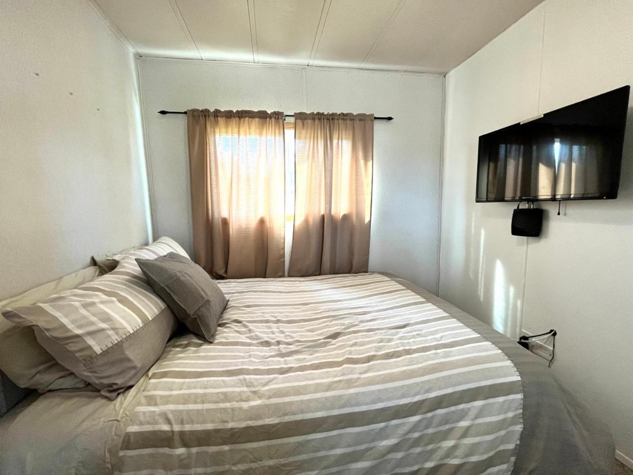 Roberts Roost Resort Quesnel Esterno foto