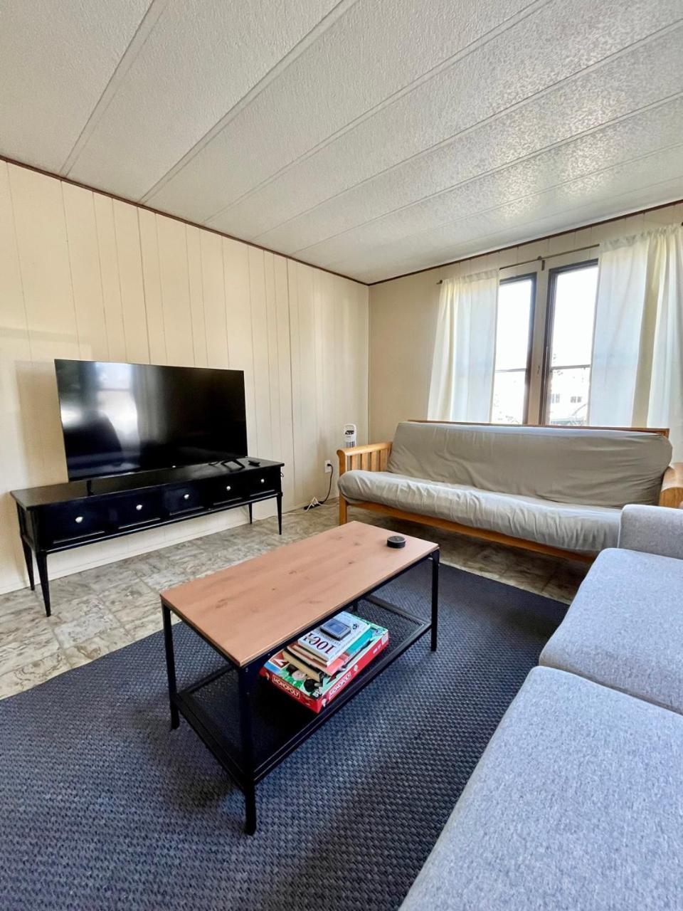 Roberts Roost Resort Quesnel Esterno foto