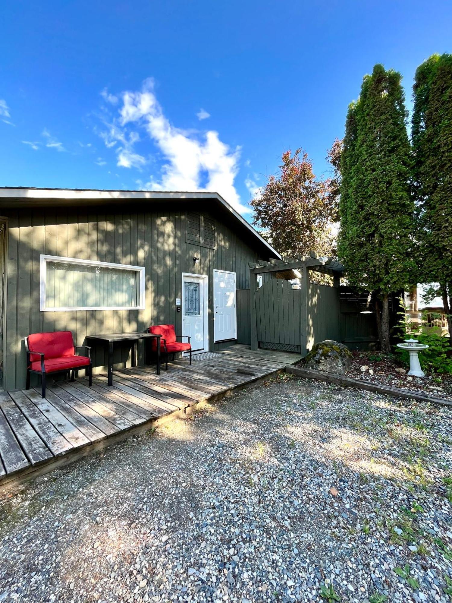 Roberts Roost Resort Quesnel Esterno foto